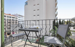 Beautiful apartment in Cannes with WiFi and 1 Bedrooms